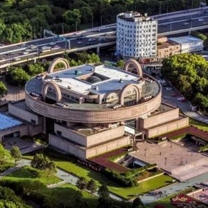 智慧博物馆先锋：上海博物馆的数字化建设